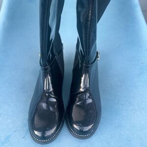 Black Women's Knee-High Boots